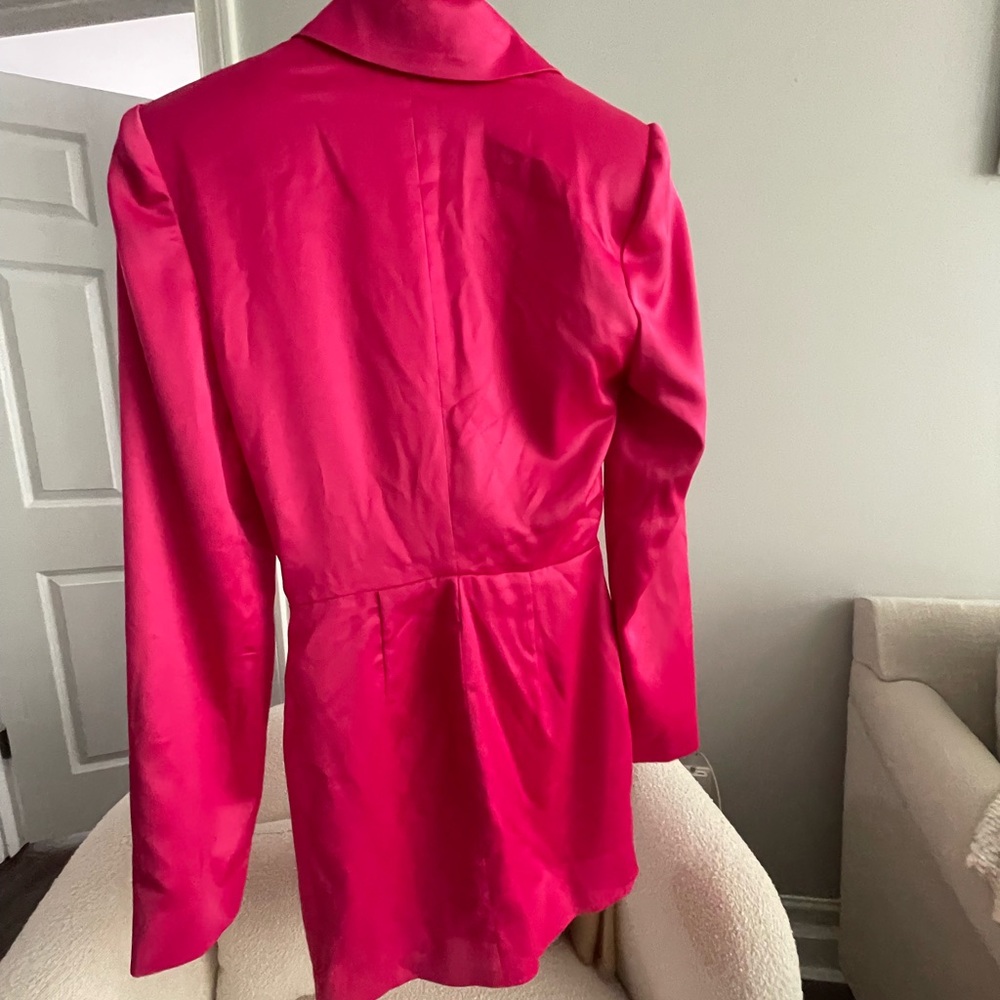 Revolve Lovers and Friends Andie Blazer Dress‎ in Raspberry Pink - Picture 12 of 16